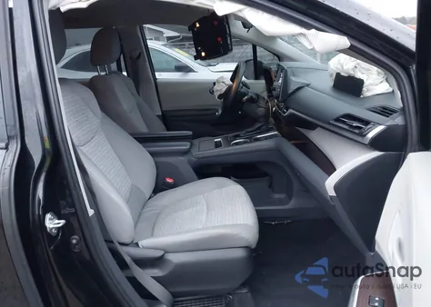 2022 Toyota Sienna Le из США, поврежденный, VIN 5TDKRKEC6NS119964